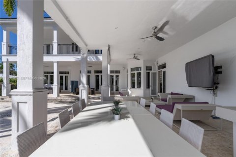 Villa ou maison à vendre à Coral Gables, Floride: 7 chambres, 652.55 m2 № 2174410 - photo 14