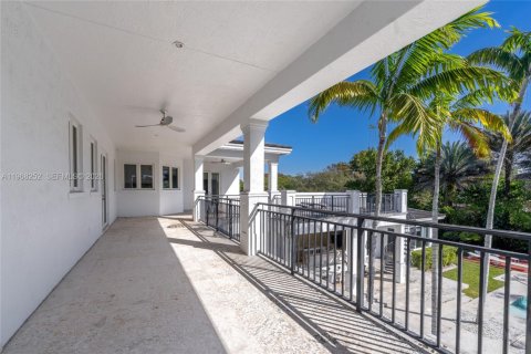 Villa ou maison à vendre à Coral Gables, Floride: 7 chambres, 652.55 m2 № 2174410 - photo 20