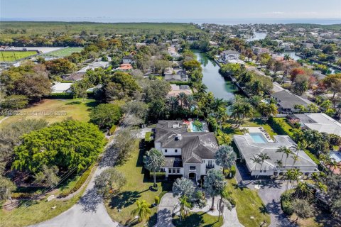Villa ou maison à vendre à Coral Gables, Floride: 7 chambres, 652.55 m2 № 2174410 - photo 5