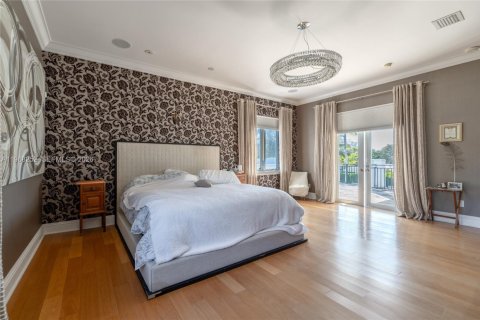 Villa ou maison à vendre à Coral Gables, Floride: 7 chambres, 652.55 m2 № 2174410 - photo 25
