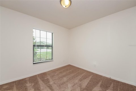 House in Dundee, Florida 3 bedrooms, 128.48 sq.m. № 1905901 - photo 12