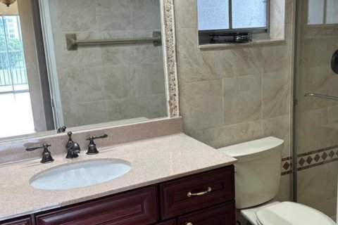 Купить кондоминиум в Помпано-Бич, Флорида 3 комнаты, 79.9м2, № 2085312 - фото 19