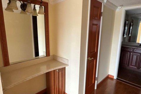 Купить кондоминиум в Помпано-Бич, Флорида 3 комнаты, 79.9м2, № 2085312 - фото 18
