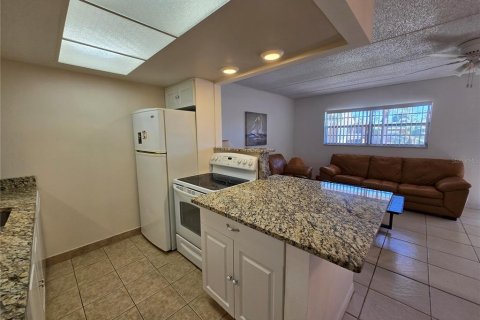 Studio in the Condo in Largo, Florida  № 1740331 - photo 5