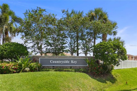 Touwnhouse à vendre à Oldsmar, Floride: 2 chambres, 103.12 m2 № 1914896 - photo 2