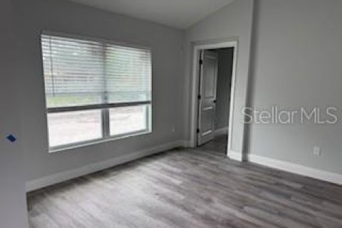 House in Palm Bay, Florida 3 bedrooms, 149.76 sq.m. № 1507865 - photo 8