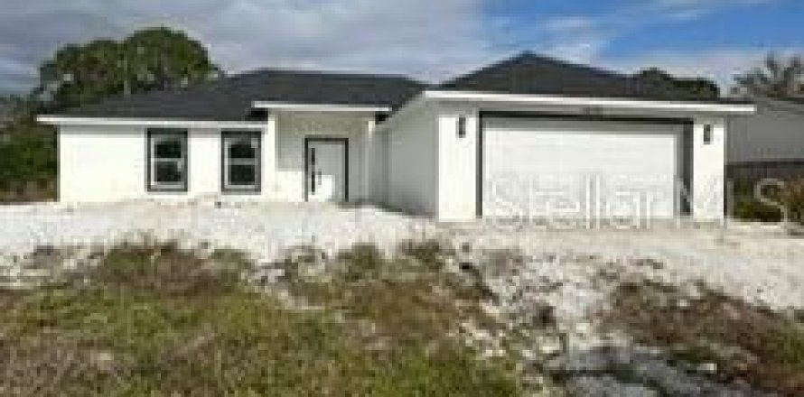 House in Palm Bay, Florida 3 bedrooms, 149.76 sq.m. № 1507865