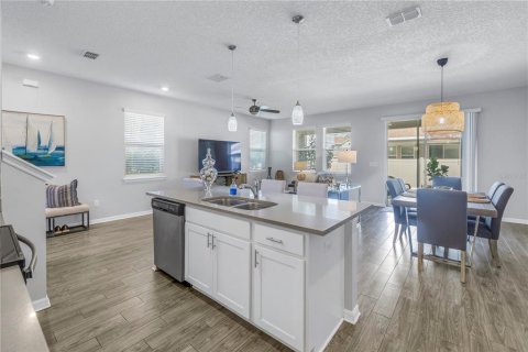 Adosado en venta en Tampa, Florida, 3 dormitorios, 187.66 m2 № 1524439 - foto 15