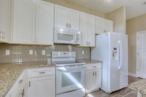Touwnhouse à louer à Kissimmee, Floride: 3 chambres, 134.89 m2 № 2399382 - photo 16