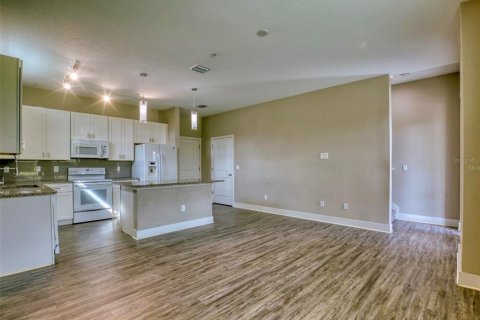 Touwnhouse à louer à Kissimmee, Floride: 3 chambres, 134.89 m2 № 2399382 - photo 9
