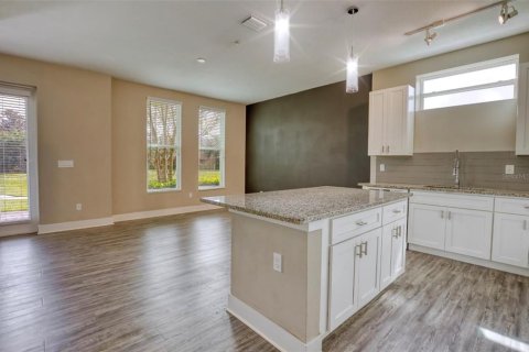 Touwnhouse à louer à Kissimmee, Floride: 3 chambres, 134.89 m2 № 2399382 - photo 13