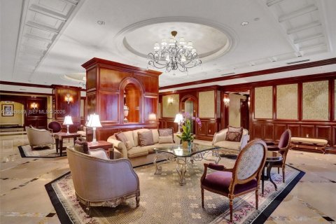 Condominio en alquiler en Surfside, Florida, 2 dormitorios, 183.95 m2 № 2001135 - foto 26