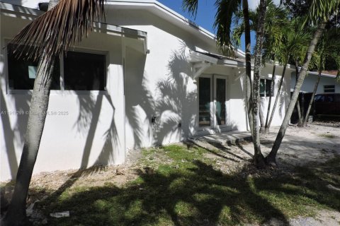 Villa ou maison à louer à Homestead, Floride: 3 chambres, 102.19 m2 № 1973491 - photo 7
