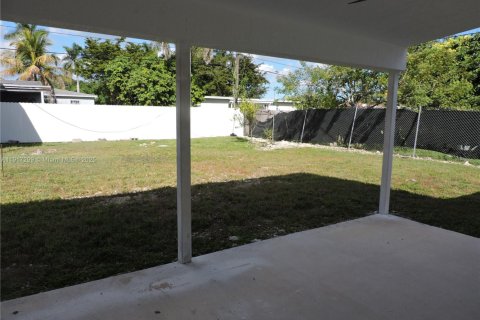 Villa ou maison à louer à Homestead, Floride: 3 chambres, 102.19 m2 № 1973491 - photo 18