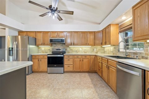 Villa ou maison à vendre à LaBelle, Floride: 3 chambres № 2252134 - photo 11