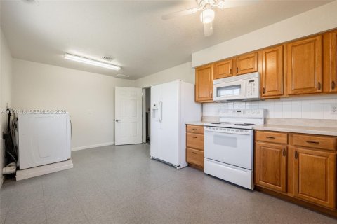 Villa ou maison à vendre à LaBelle, Floride: 3 chambres № 2252134 - photo 30
