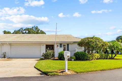 Casa en venta en Bradenton, Florida, 2 dormitorios, 167.5 m2 № 1911734 - foto 1
