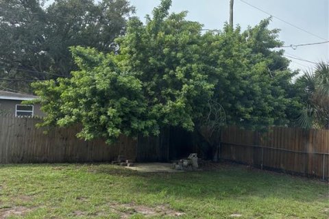 House in Clearwater, Florida 3 bedrooms, 173.17 sq.m. № 2394349 - photo 23