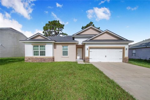House in Poinciana, Florida 4 bedrooms, 150.04 sq.m. № 2217104