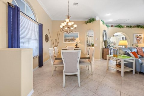 Casa en venta en North Fort Myers, Florida, 3 dormitorios, 189.24 m2 № 1795385 - foto 8