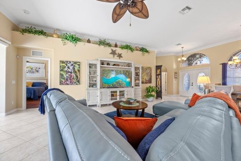 Casa en venta en North Fort Myers, Florida, 3 dormitorios, 189.24 m2 № 1795385 - foto 14