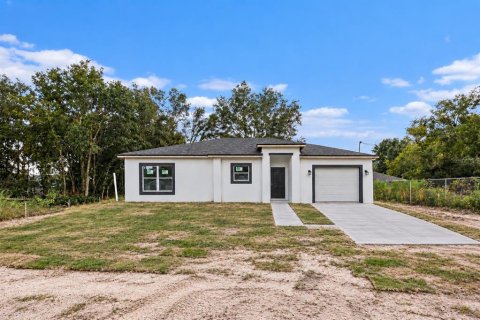 House in Ocala, Florida 3 bedrooms, 129.97 sq.m. № 2391506 - photo 2