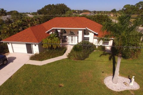 Casa en venta en Rotonda, Florida, 3 dormitorios, 186.83 m2 № 939846 - foto 1