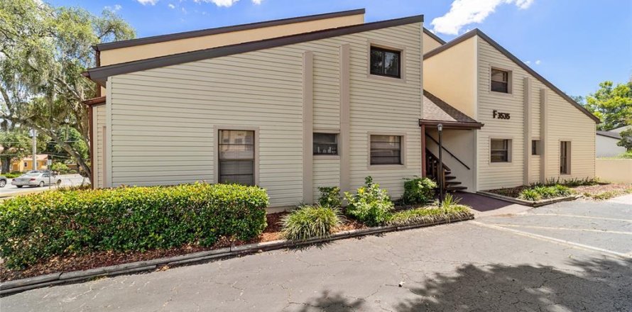 Condo in Ocala, Florida, 1 bedroom  № 2157323