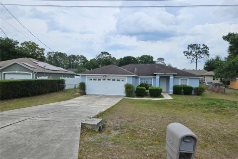 Villa ou maison à Ocala, Floride 3 chambres, 132.94 m2 № 2137152