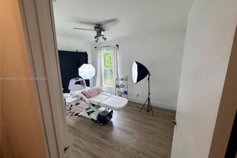 Villa ou maison à vendre à Coral Springs, Floride: 3 chambres, 122.45 m2 № 1889592 - photo 15