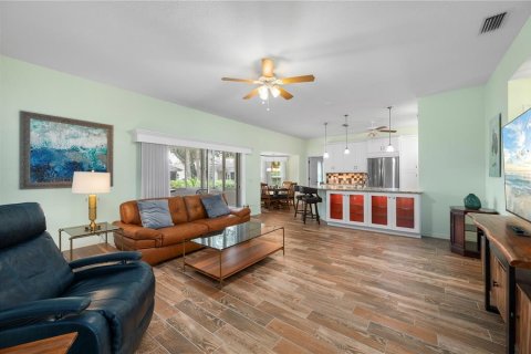 Casa en venta en Port Charlotte, Florida, 2 dormitorios, 126.72 m2 № 2385910 - foto 4
