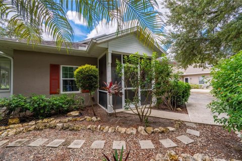 Casa en venta en Port Charlotte, Florida, 2 dormitorios, 126.72 m2 № 2385910 - foto 2