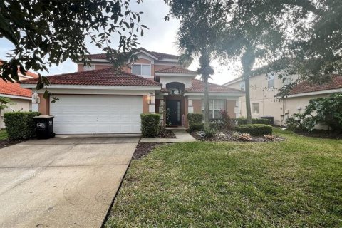 Casa en Davenport, Florida 5 dormitorios, 195.65 m2 № 2104460