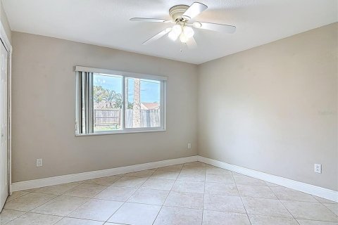 House in Longwood, Florida 3 bedrooms, 138.05 sq.m. № 2390975 - photo 22