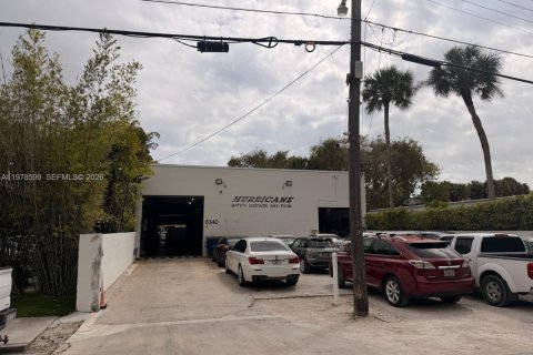 Propiedad comercial en venta en South Miami, Florida № 2044440 - foto 1