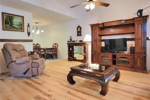 House in Saint Petersburg, Florida 2 bedrooms, 94.57 sq.m. № 1578626 - photo 4