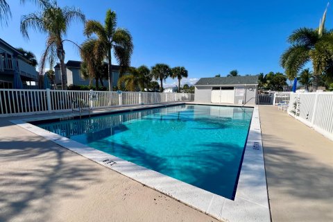 Adosado en venta en Hutchinson Island South, Florida, 3 dormitorios, 165.37 m2 № 2085083 - foto 22