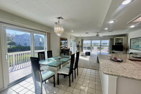Adosado en venta en Hutchinson Island South, Florida, 3 dormitorios, 165.37 m2 № 2085083 - foto 6