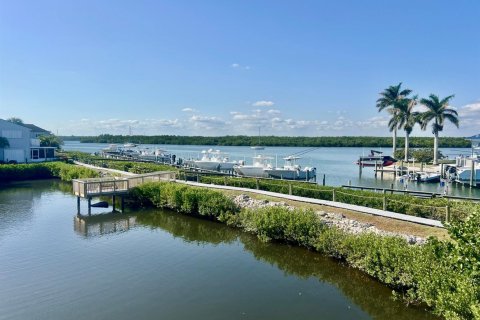Adosado en venta en Hutchinson Island South, Florida, 3 dormitorios, 165.37 m2 № 2085083 - foto 4