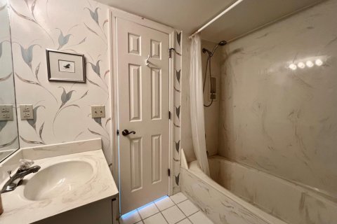 Adosado en venta en Hutchinson Island South, Florida, 3 dormitorios, 165.37 m2 № 2085083 - foto 13