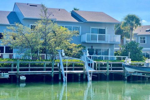 Adosado en venta en Hutchinson Island South, Florida, 3 dormitorios, 165.37 m2 № 2085083 - foto 26