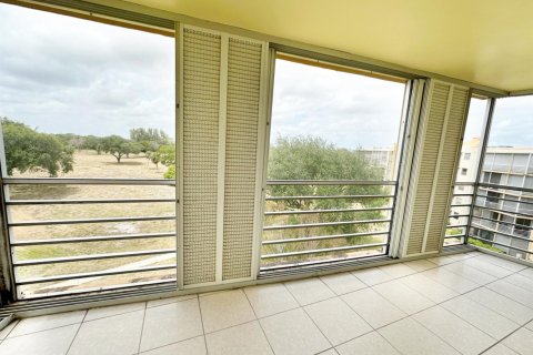 Condo in Boca Raton, Florida, 2 bedrooms  № 1163104 - photo 1