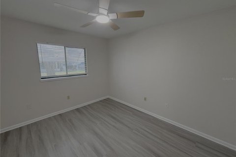Villa ou maison à louer à Ocala, Floride: 2 chambres, 106.28 m2 № 2430873 - photo 11