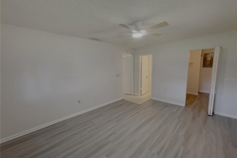 Villa ou maison à louer à Ocala, Floride: 2 chambres, 106.28 m2 № 2430873 - photo 15