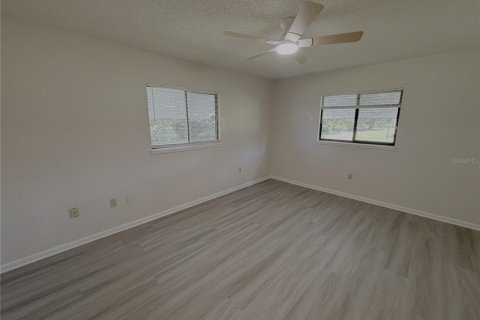 Villa ou maison à louer à Ocala, Floride: 2 chambres, 106.28 m2 № 2430873 - photo 14