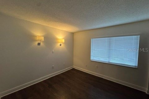 Condo in Orlando, Florida, 2 bedrooms  № 2204648 - photo 5