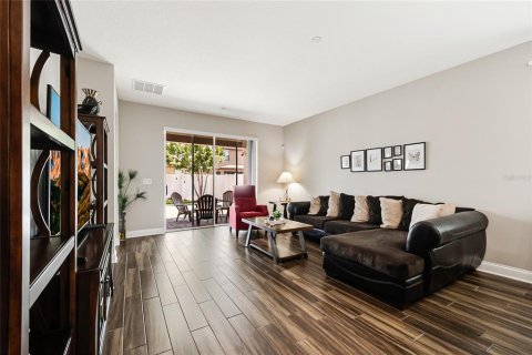 Villa ou maison à vendre à Orlando, Floride: 3 chambres, 194.35 m2 № 2215884 - photo 18