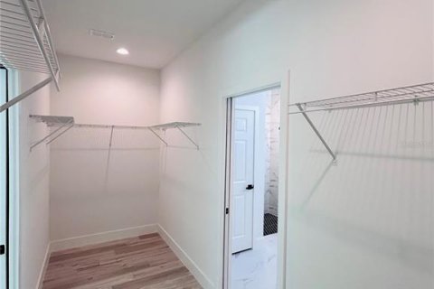 House in Palm Bay, Florida 3 bedrooms, 182.83 sq.m. № 2233542 - photo 12