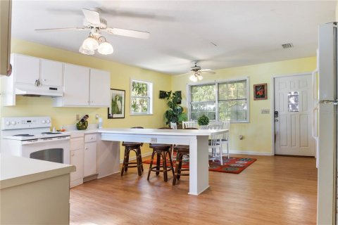 Casa en venta en Melrose, Florida, 3 dormitorios, 151.24 m2 № 1815790 - foto 6