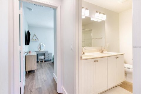 Casa en venta en Orlando, Florida, 3 dormitorios, 254.92 m2 № 2430438 - foto 13